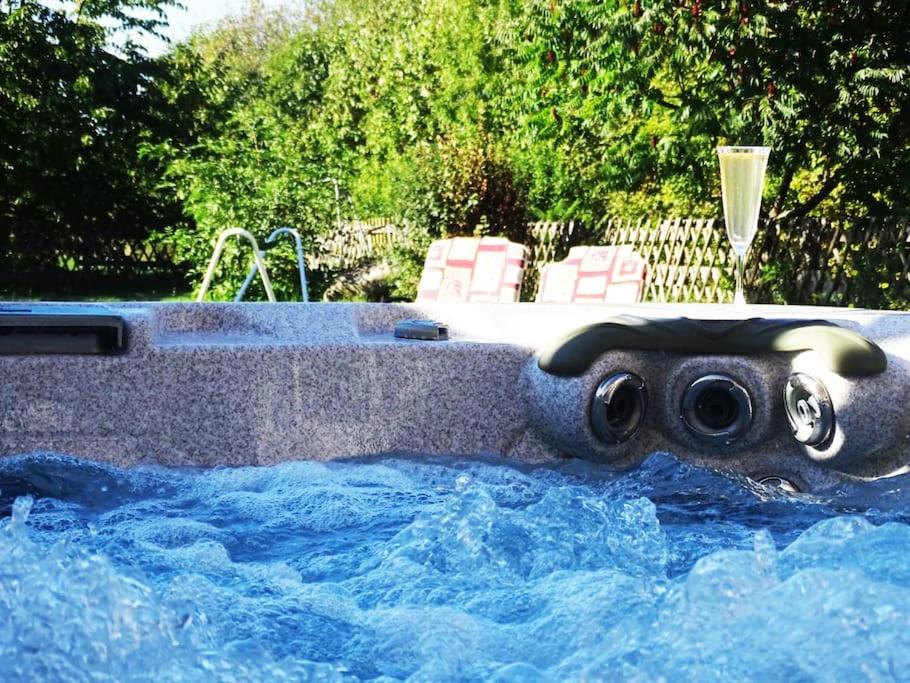 ⁂⁂ GITE LES HERABLES [CLEDICIHOME] Gîte de charme // JACCUZI // SALLE DE JEUX ⁂⁂