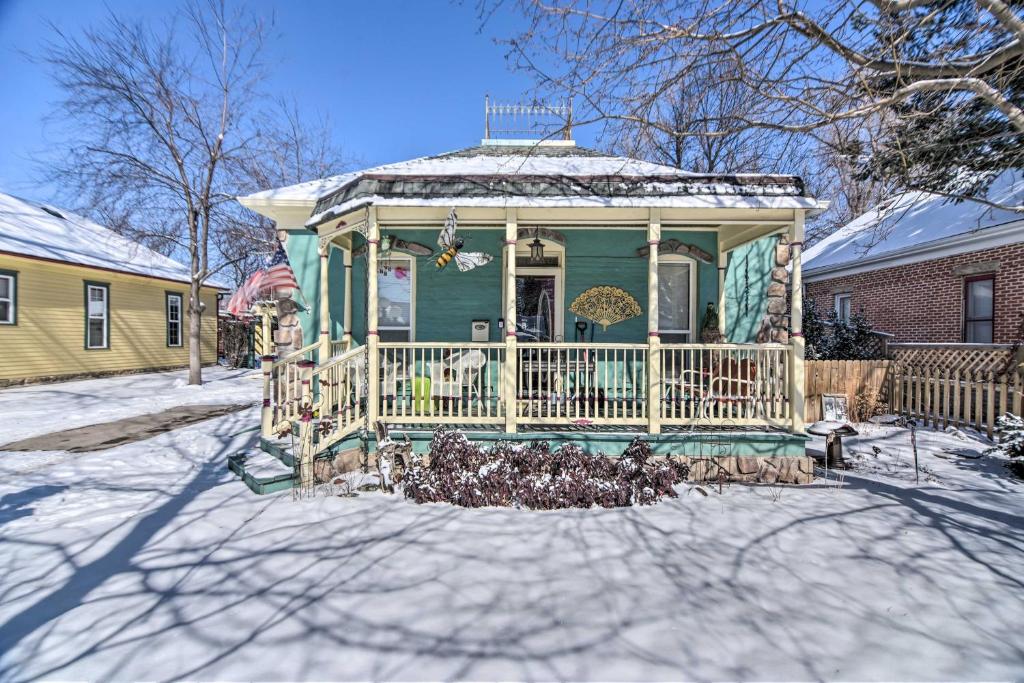 Charming Loveland Home with Yard, Walk to Dtwn! under vintern