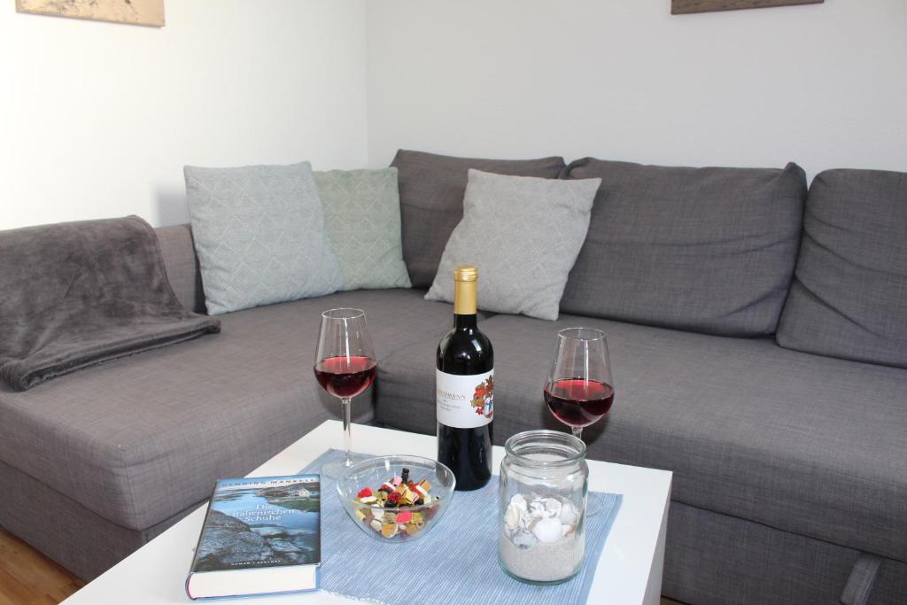Getränke in der Unterkunft Ferienwohnung Ostseeglück, Schönberger Strand, Meerblick