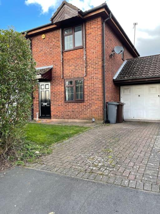 Lakeside view 2 bedroom house, Birmingham (updated prices 2024)