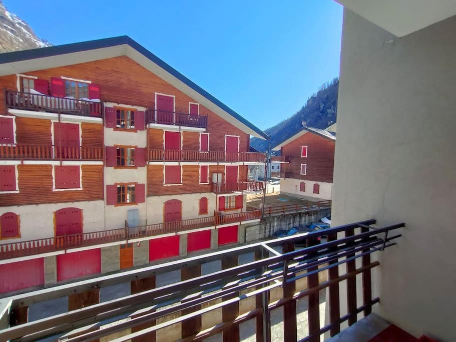 Zdjęcie z galerii obiektu Trilocale partenza seggiovia Jolanda Trinité - CIR n 0009 w mieście Gressoney-la-Trinité