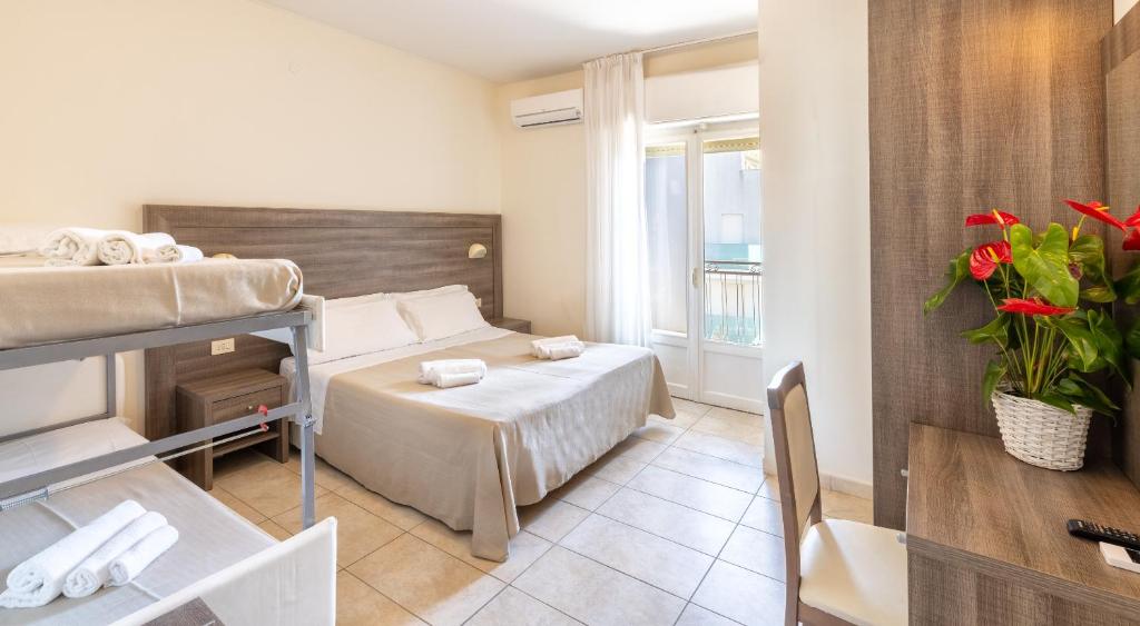 Hotel Edelweiss Riccione - Resim 23