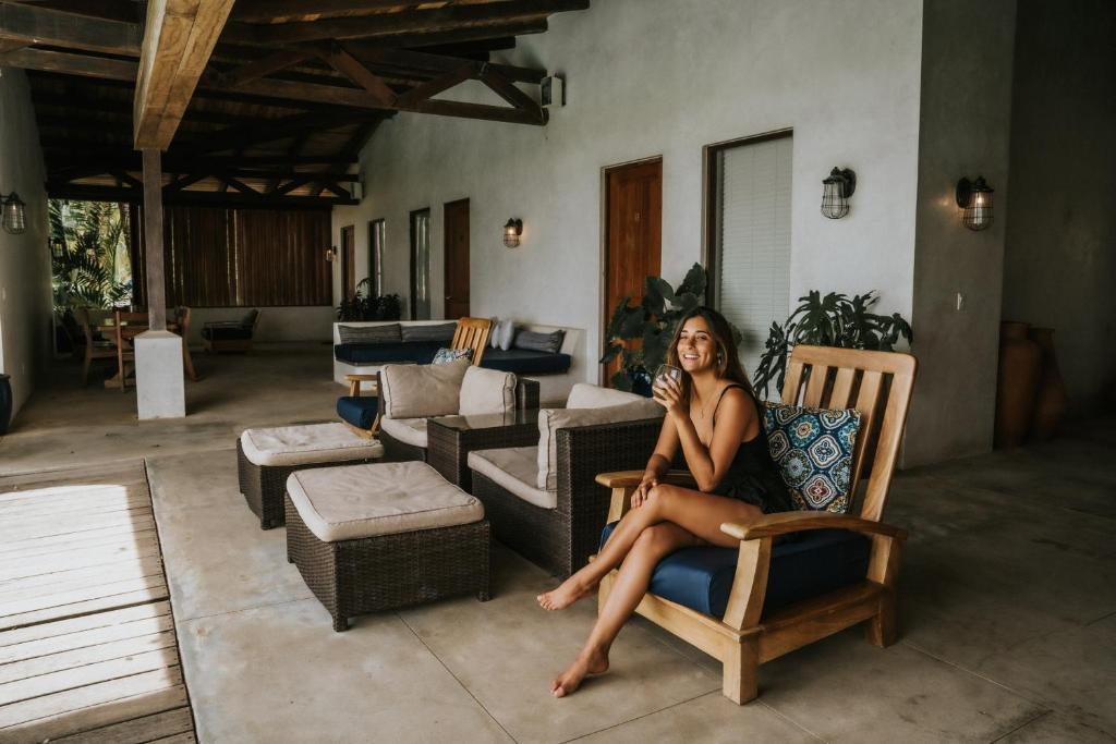 Istumisnurk majutusasutuses Villa Nomada