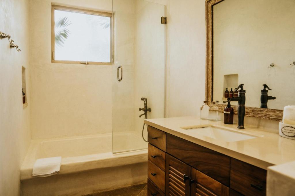 Vannituba majutusasutuses Villa Nomada