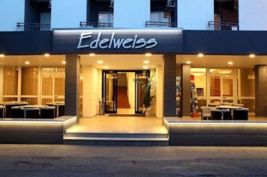 Hotel Edelweiss Riccione - Resim 34
