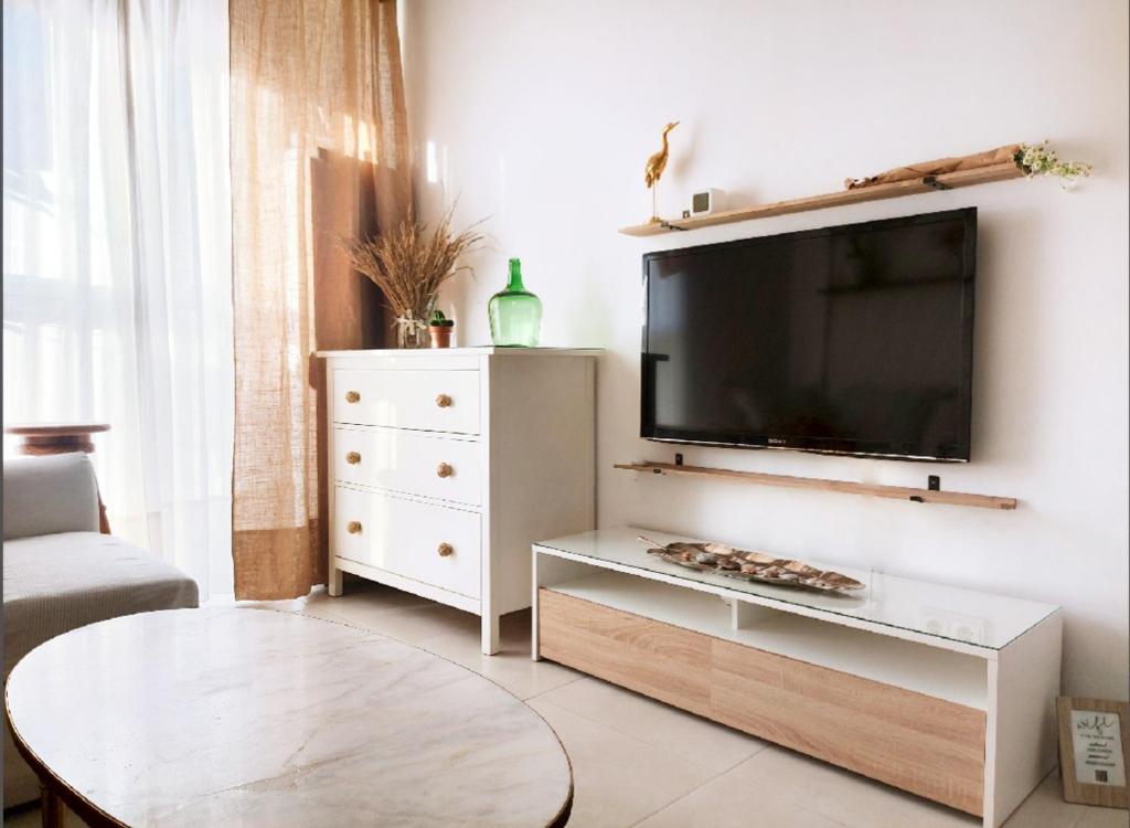 TV a/nebo společenská místnost v ubytování CASA CARBÓN