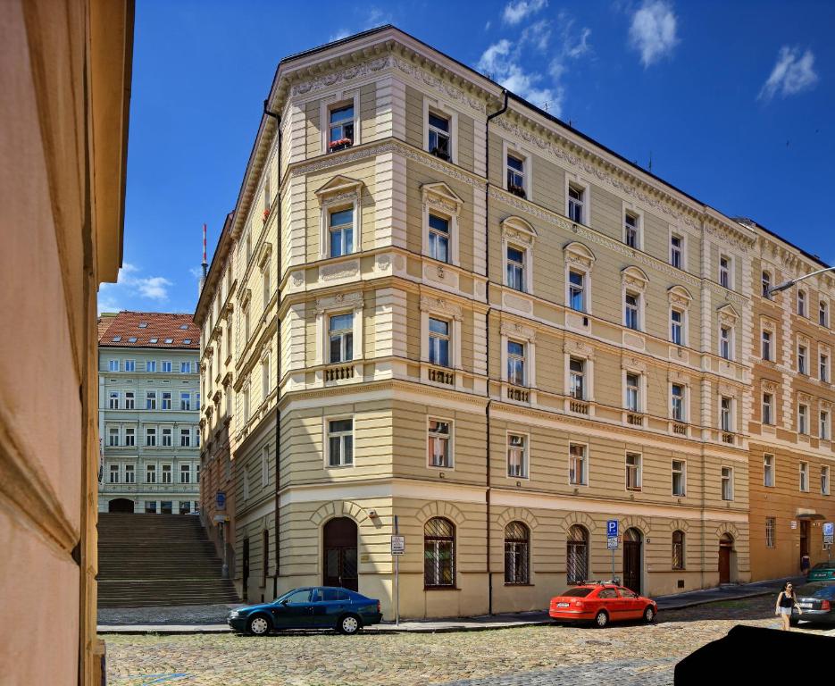 Hotel Golden City Garni - Resim 33