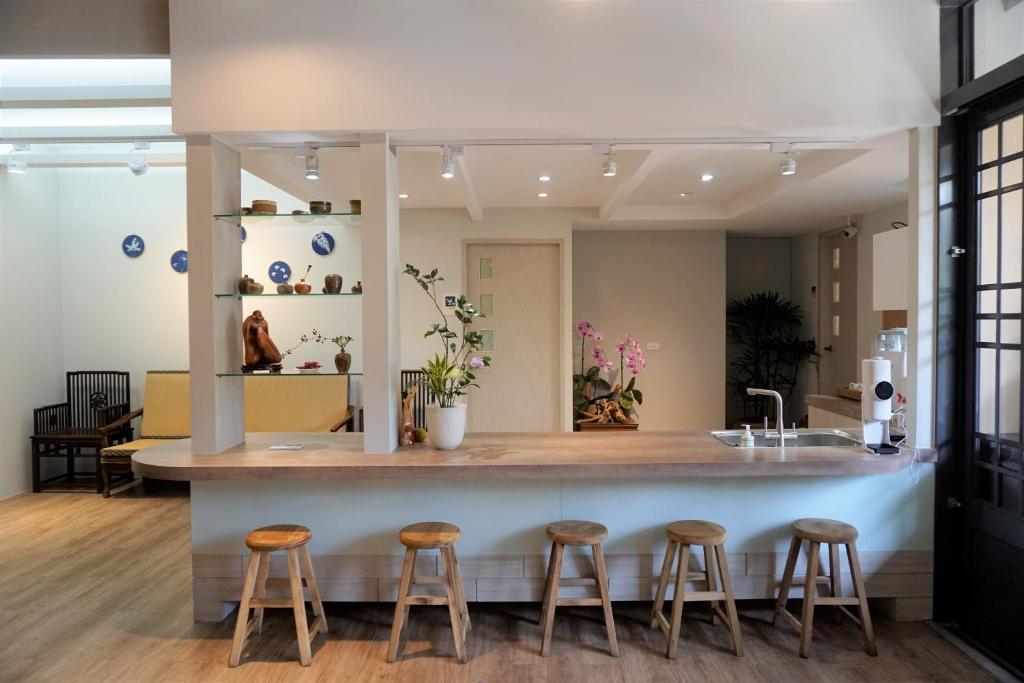 Fotografie z fotogalerie ubytování 蘊慢築 茶花藝主題民宿 Yun Man Zhu Homestay v destinaci Gongguan