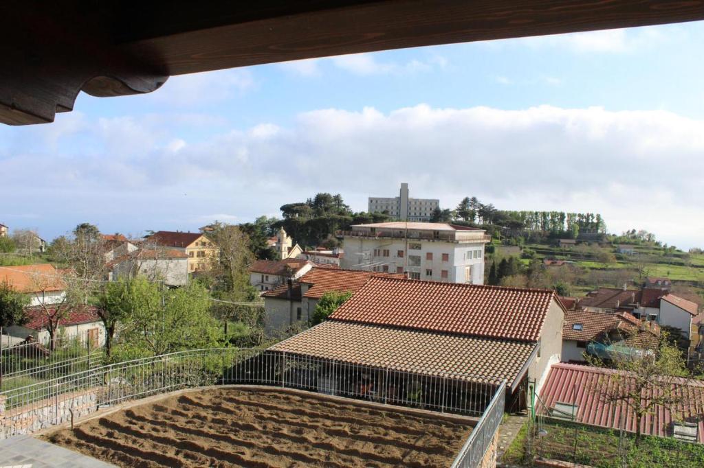 The Chalet, guest house - 18