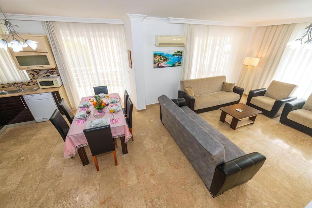 Posezení v ubytování Villa Yasam Park - Luxury 8 Person - Fethiye Calis Beach 90mt