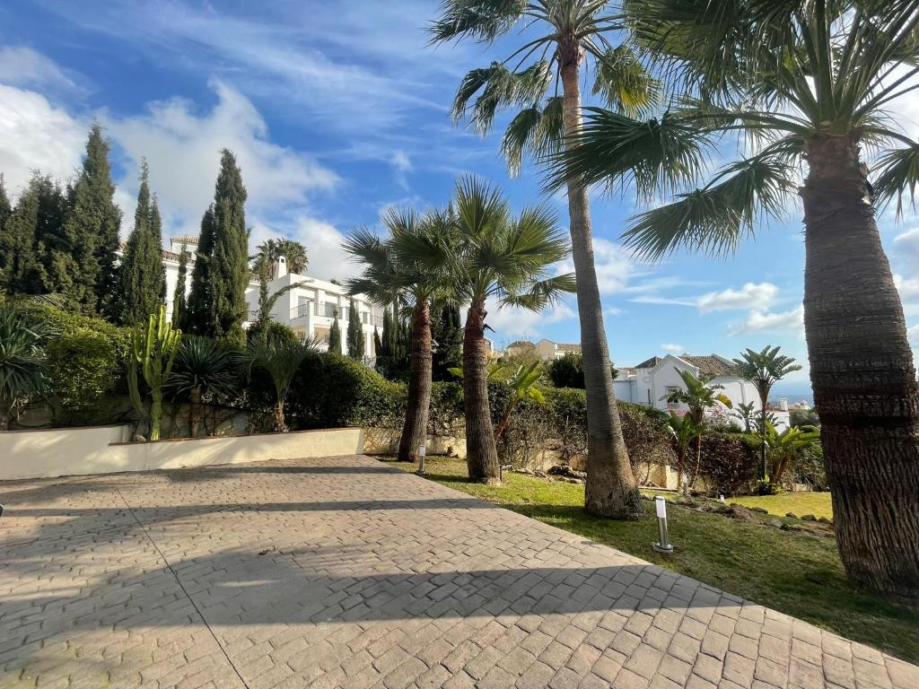 Villa Olga MARBELLA- GOLDEN MILE -Breathtaking SEA VIEW ...