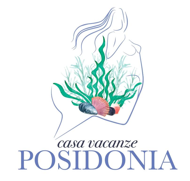 a woman with anemones in a glass jar with anemostasispora at Posidonia in Porticello