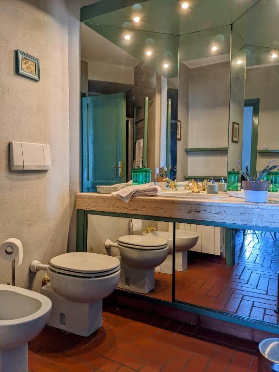 Łazienka w obiekcie B&B Il Poggiolo
