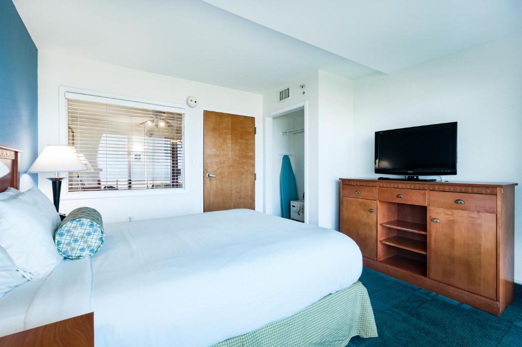 Ocean Sands Resort, Oceanfront, Virginia Beach by Vacatia - Superior Suite With Sea View