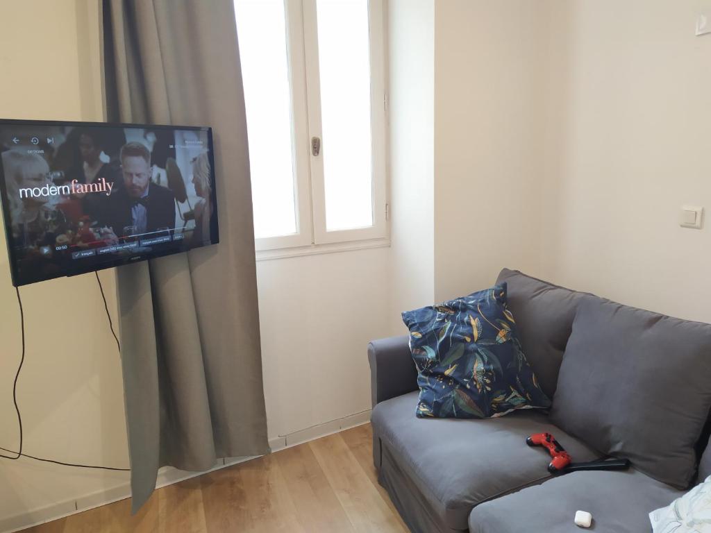 Studio Neuf climatisé tout équipé #2 - 一卧室公寓