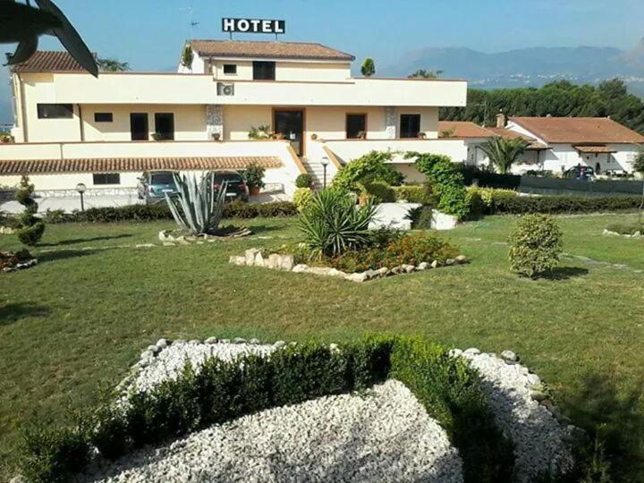 Zahrada ubytování Hotel Vittoria