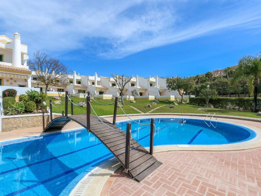 Cozy Townhouse Vila Rafaella near São Rafael Beach Albufeira