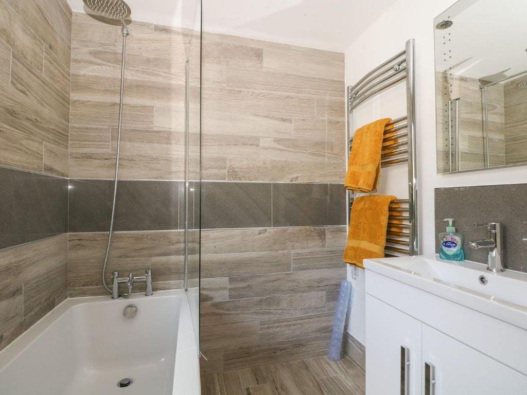 Broadford Barn - Barn conversion in picturesque village - One-Bedroom House