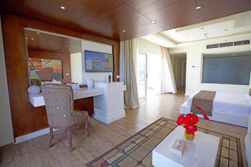 Sunrise Montemare Resort -Grand Select - 11