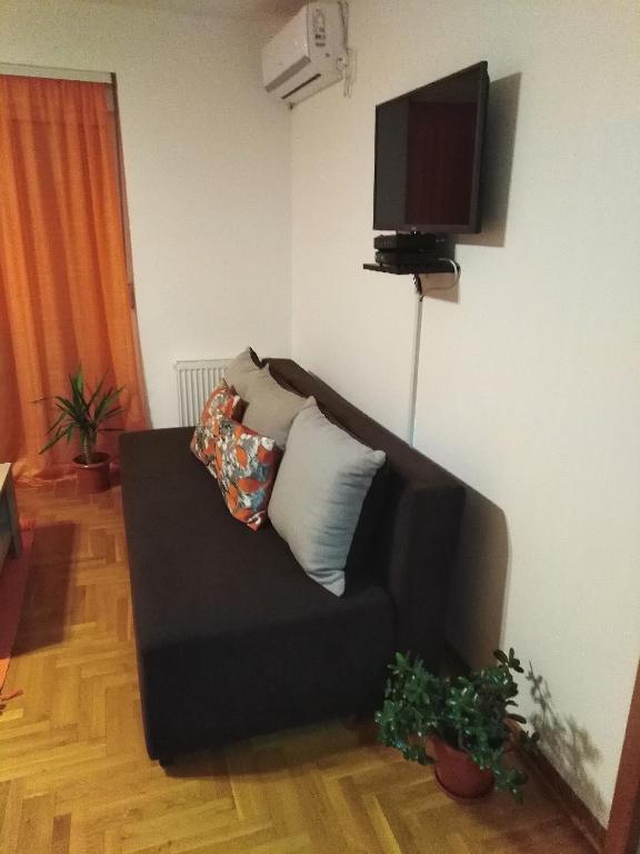 Apartman Radmanovac - Quadruple Room With Balcony