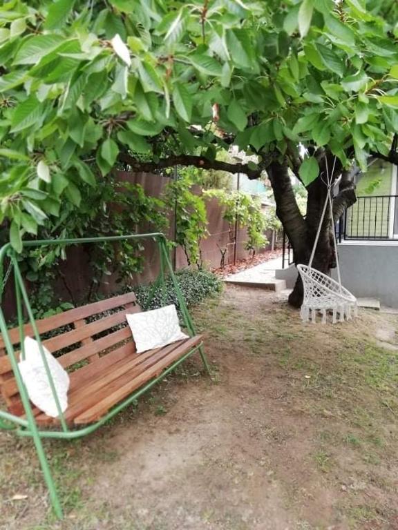 Vonkajšia záhrada v ubytovaní Erdőalján Házikó