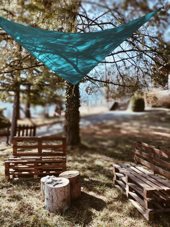 LA RUSTICA sul LAGO DI TENNO