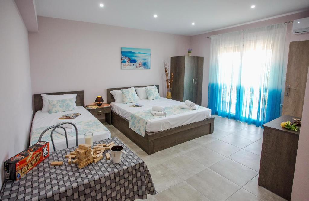 A bed or beds in a room at Studio Elena