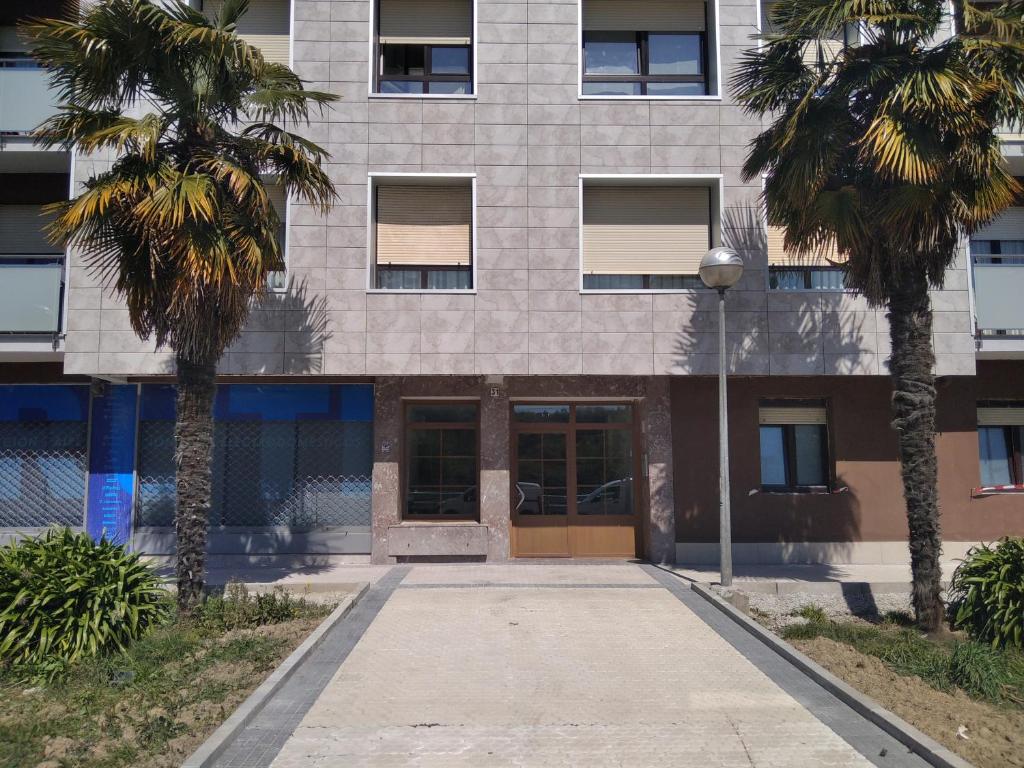 Budova, v ktorej sa apartmán nachádza