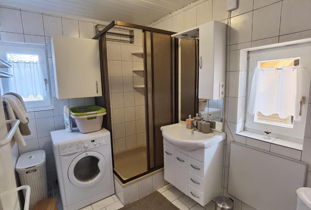 Ferienhaus Kranach 76 tesisinde bir banyo