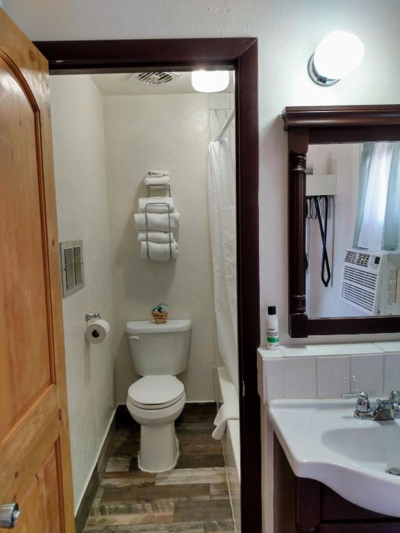 Koupelna v ubytování Mokee Motel
