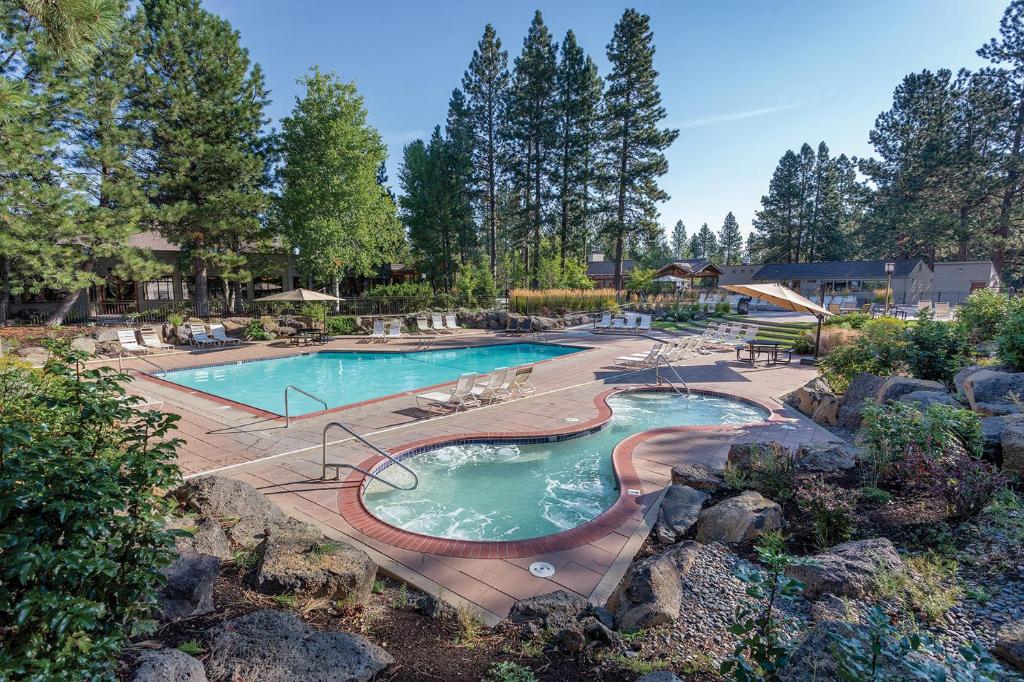a large swimming pool in a resort at Seventh Mountain Resort in Bend