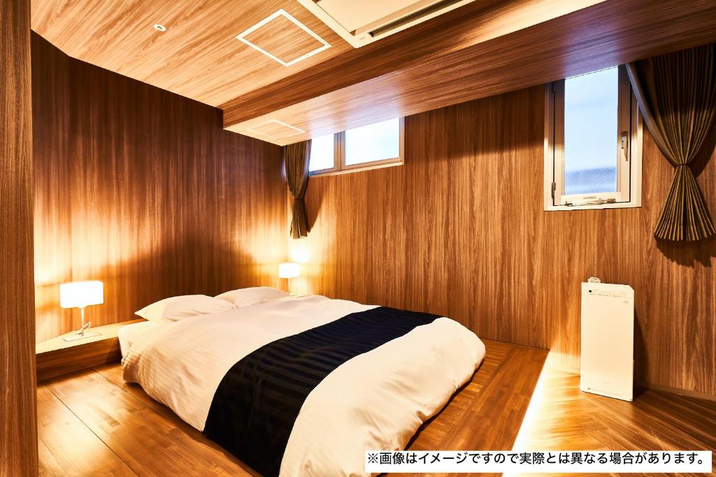 Gallery image of &AND HOSTEL HOMMACHI EAST in Osaka
