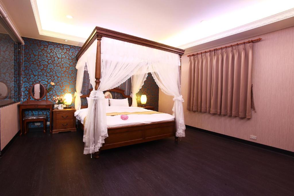 Hotspring World Wulai - Chambre Roi Avec Vue Sur La Montagne