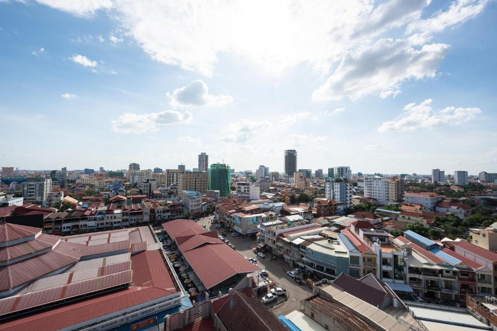 Nespecifikovaný výhled na destinaci Phnompenh nebo výhled na město při pohledu z hotelu