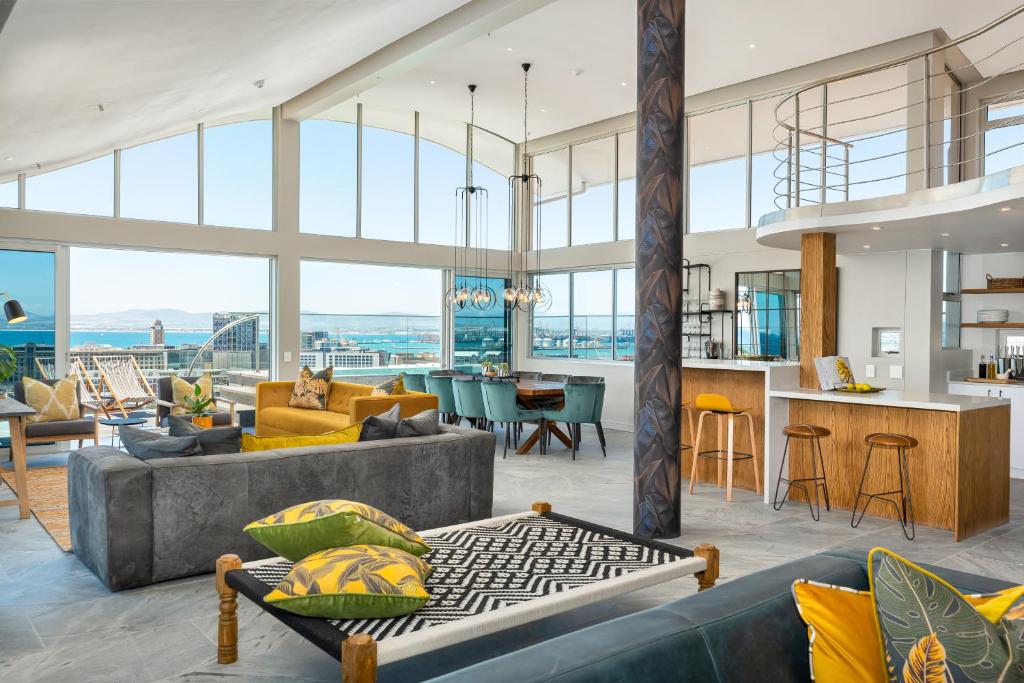 Point Break Penthouse, Cape Town (updated prices 2026)