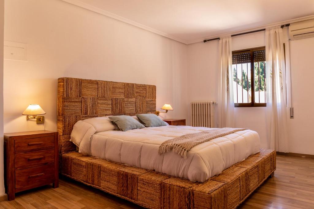 Gran Chalet céntrico con piscina y bbq privada a 5 minutos ...