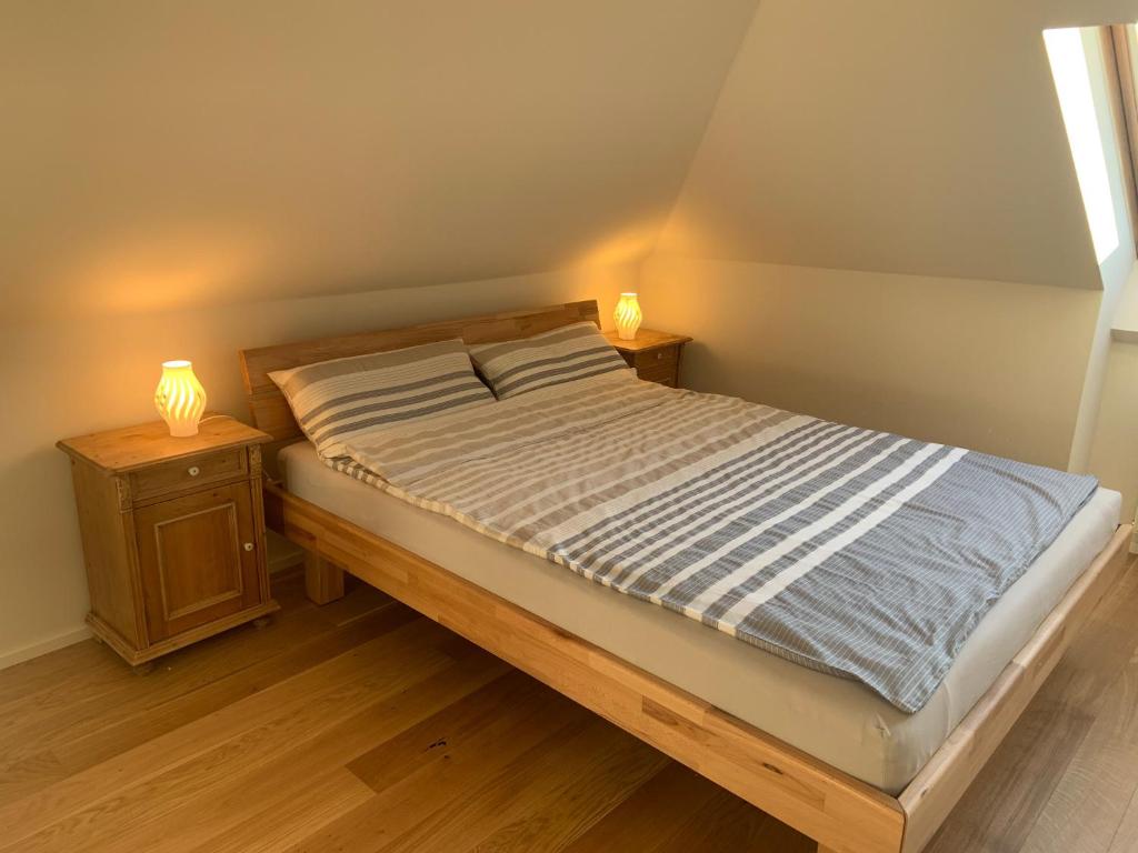 Postel nebo postele na pokoji v ubytování Apartment Wendelsteinblick