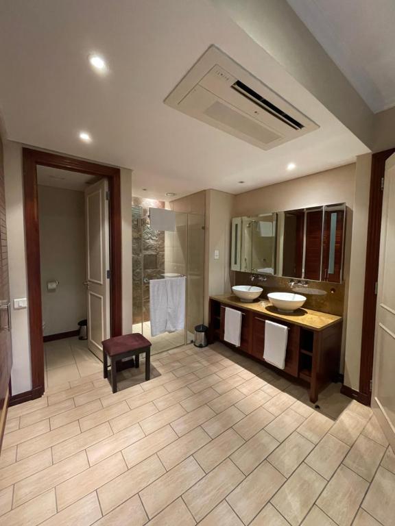 Koupelna v ubytování Eden Luxury Apartment P13 A2