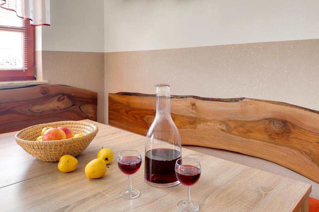 Vineyard Cottage Tramte - Duplex Vakantiehuis Met Twee Slaapkamers Met Patio