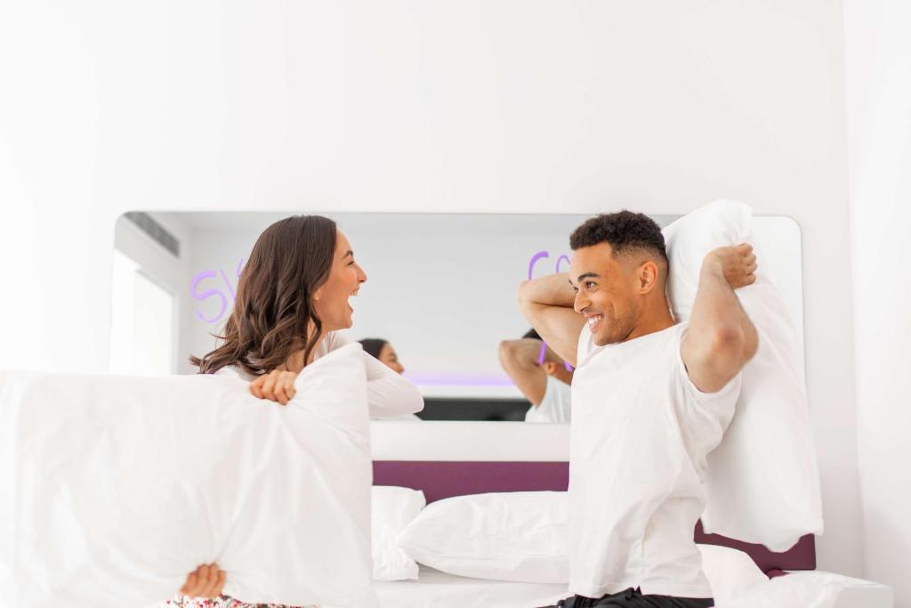 YOTEL Glasgow - Resim 40