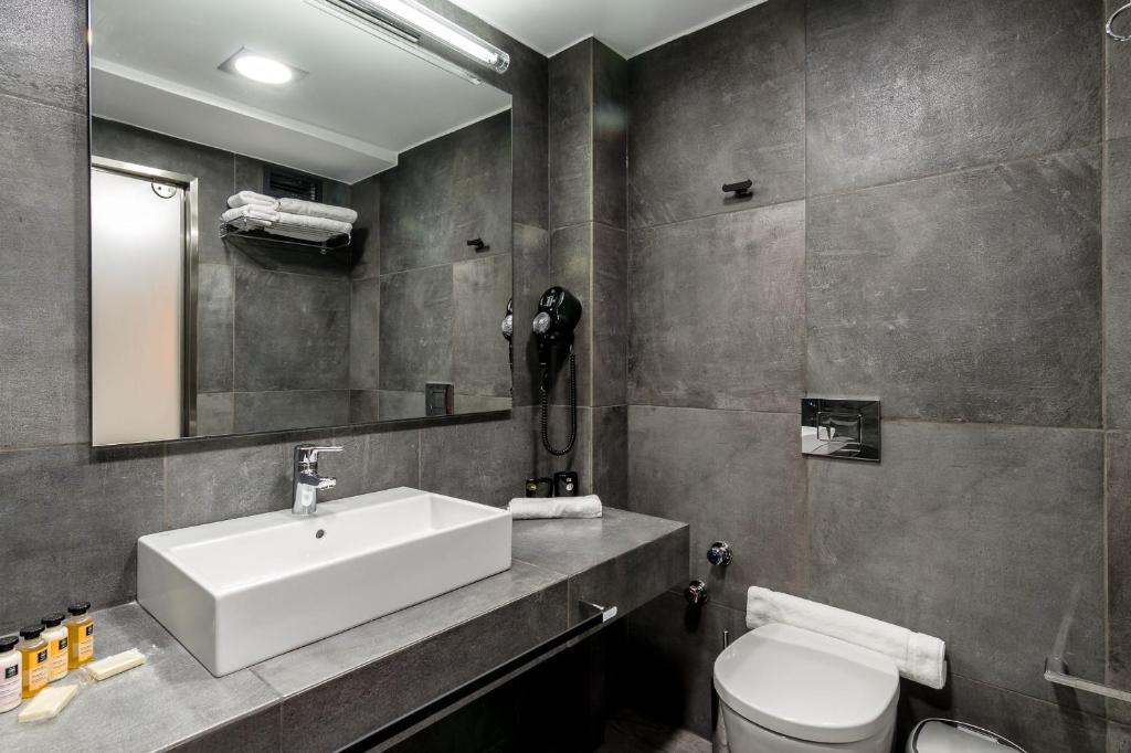 360 Degrees - Resim 29