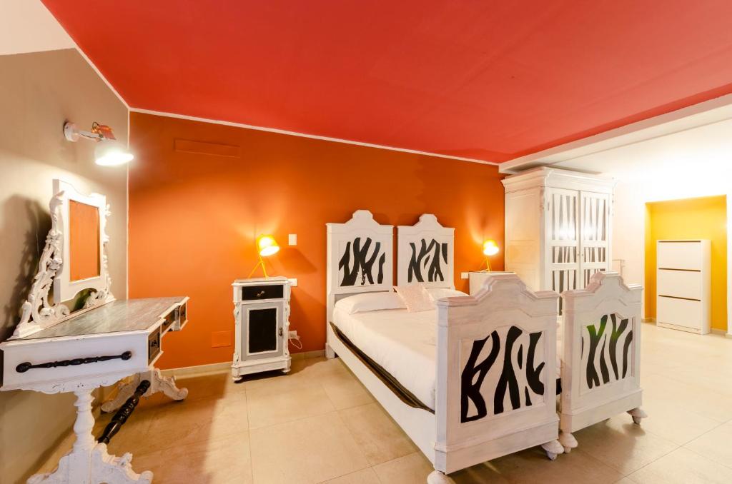 Fotografia z galérie ubytovania JOIVY Vibrant Open-Plan Apt for 6 in Historic Centre v Janove