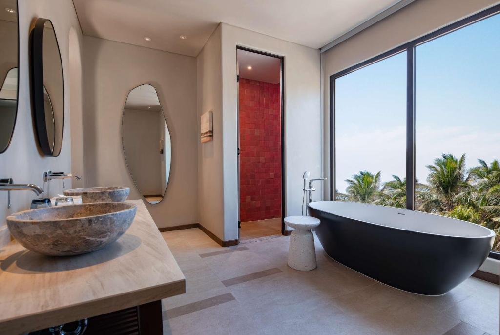 Phòng tắm tại Radisson Resort Phan Thiet