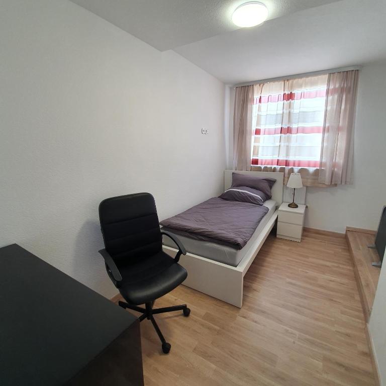 Pension Bad Soden / Apartment and Rooms - 家庭套房