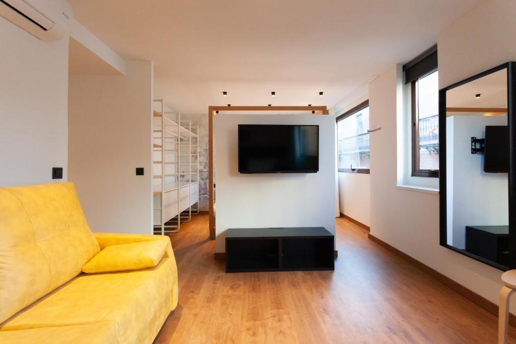 Welldone Sierpes Boutique - Resim 24