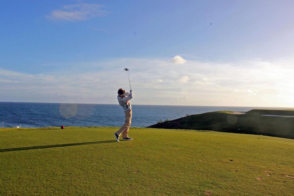 Golf v apartmánu nebo okolí