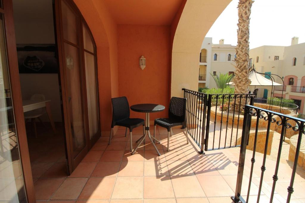 A balcony or terrace at Harbour Lights IV