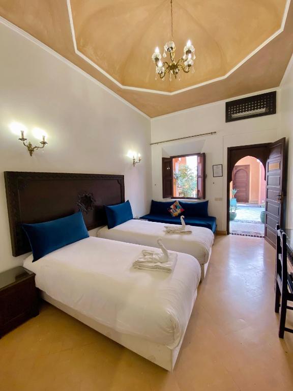 Postel nebo postele na pokoji v ubytování Riad & Spa Bahia Salam