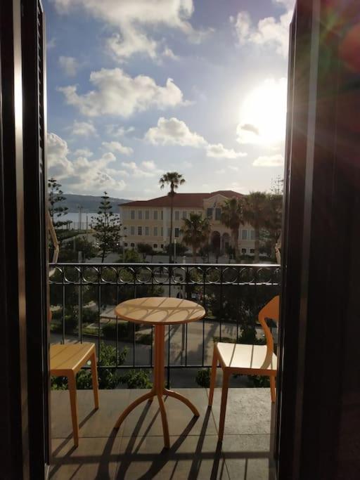Balkon lub taras w obiekcie Carte-Postale