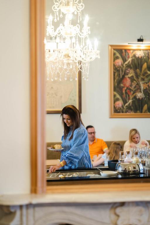 Hotel du Théâtre - Resim 39